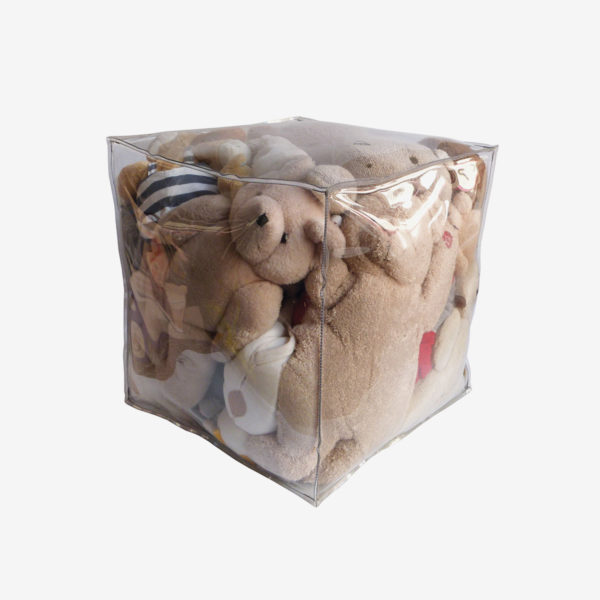 pouf transparent rempli de peluches reversible eco design