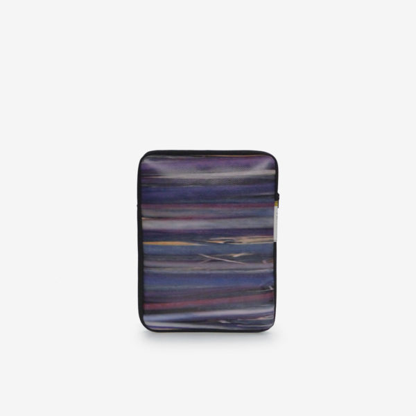 housse ipad en bache publicitaire reversible upcycling 2 dos