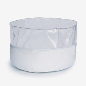 pouf rond transparent et toile parapente blanche.