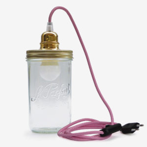 lampe bocal recycle le parfait fil rose couvercle doré