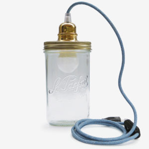 lampe bocal recycle le parfait fil bleu couvercle doré