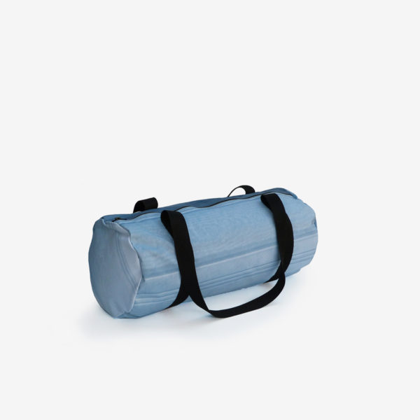 14 sac de sport en toile publicitaire bleue.