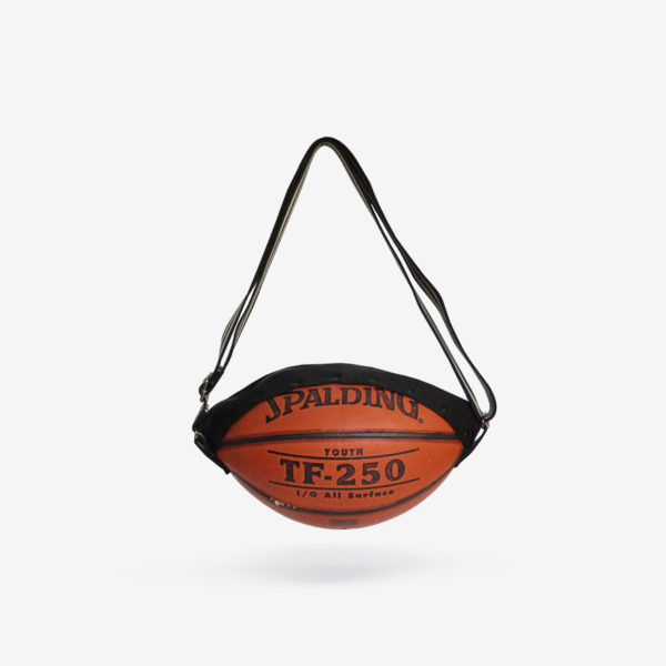 31 Dos de Sac en ballon de basket recyclé Spalding