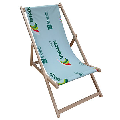 Seconde vie en transat des toiles de stand de Groupama.